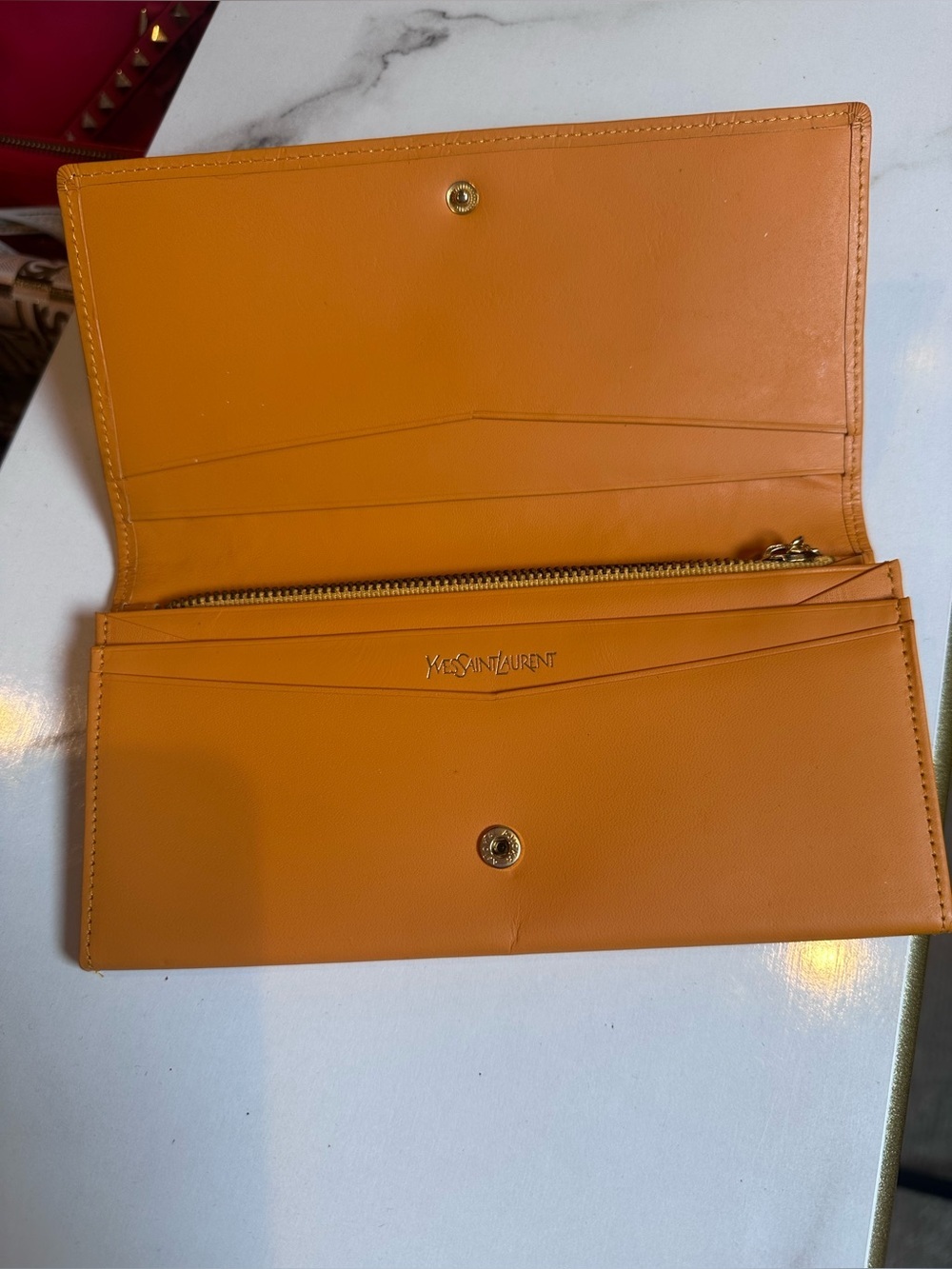 Yves Saint Laurent Leather Wallet - Picture 5 of 8